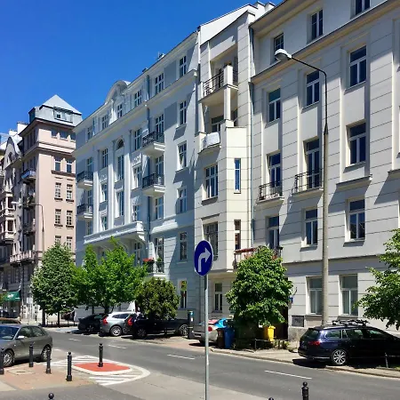Apartment 3v