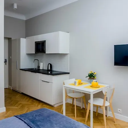 Apartment 3v Warsaw