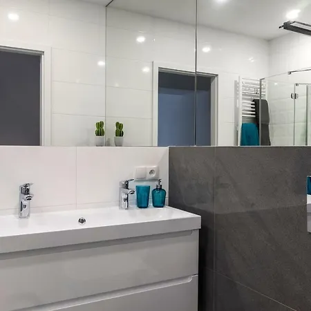 Apartment 3v