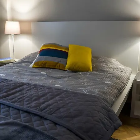 3v Apartment Warsaw